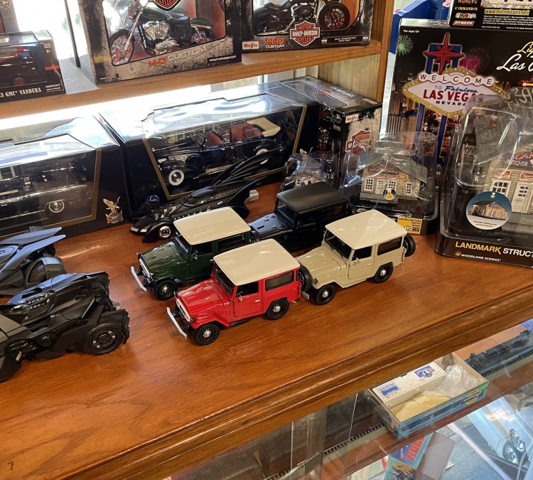 Beachrail Hobby & Collectibles (Lihue,&nbspHI)